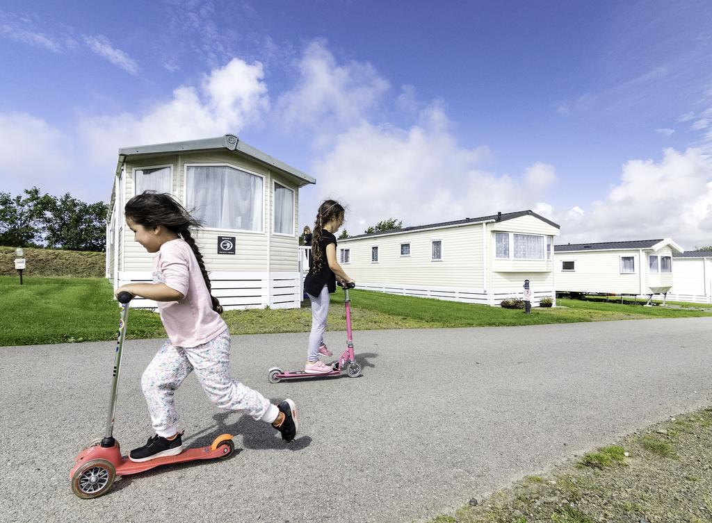 Widemouth Fields Villa บู๊ด ภายนอก รูปภาพ