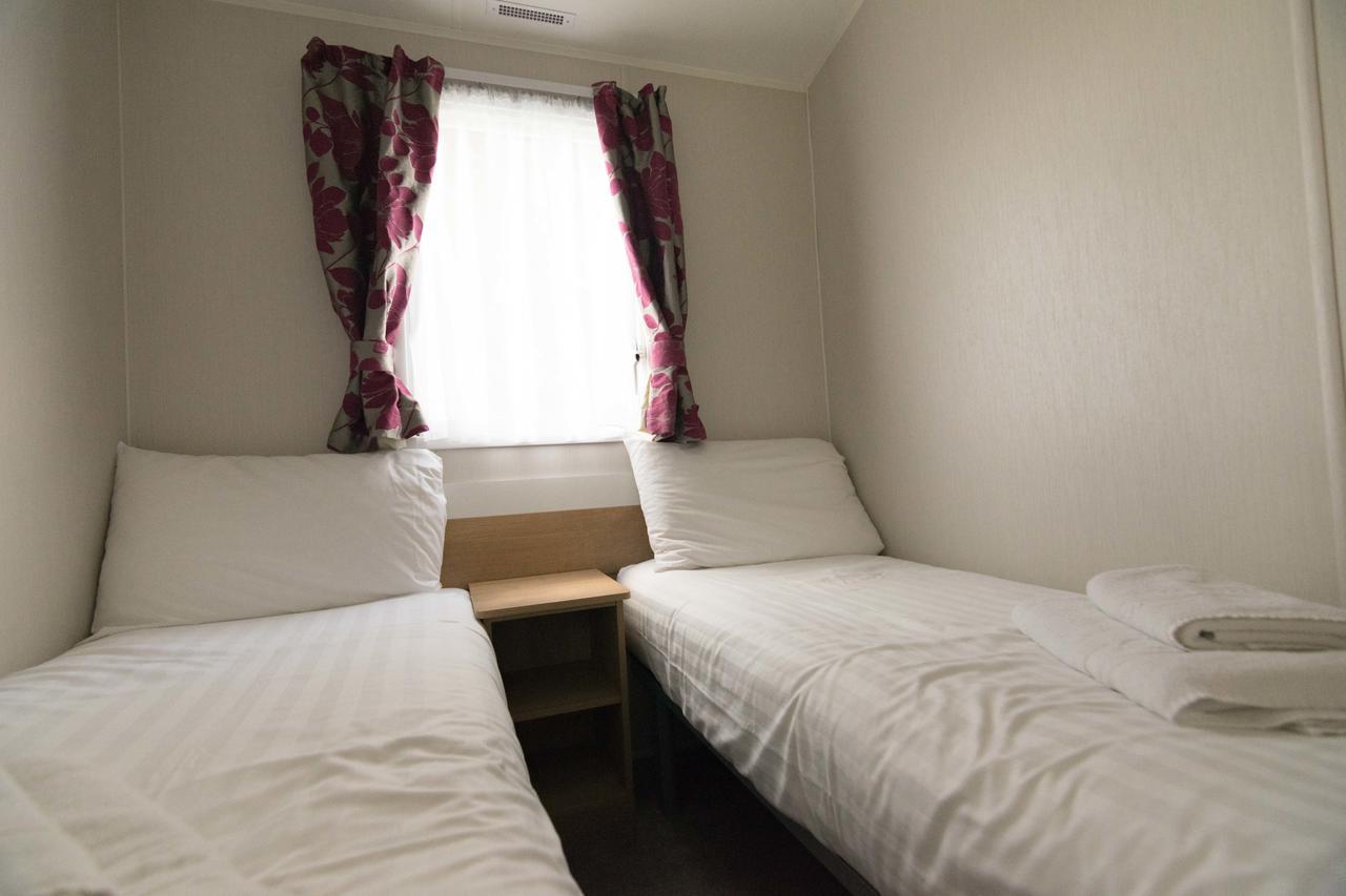 Widemouth Fields Villa บู๊ด ภายนอก รูปภาพ